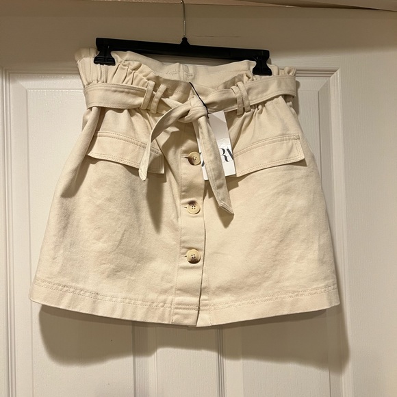 NWT Zara cream button bow belt skirt - Picture 2 of 7